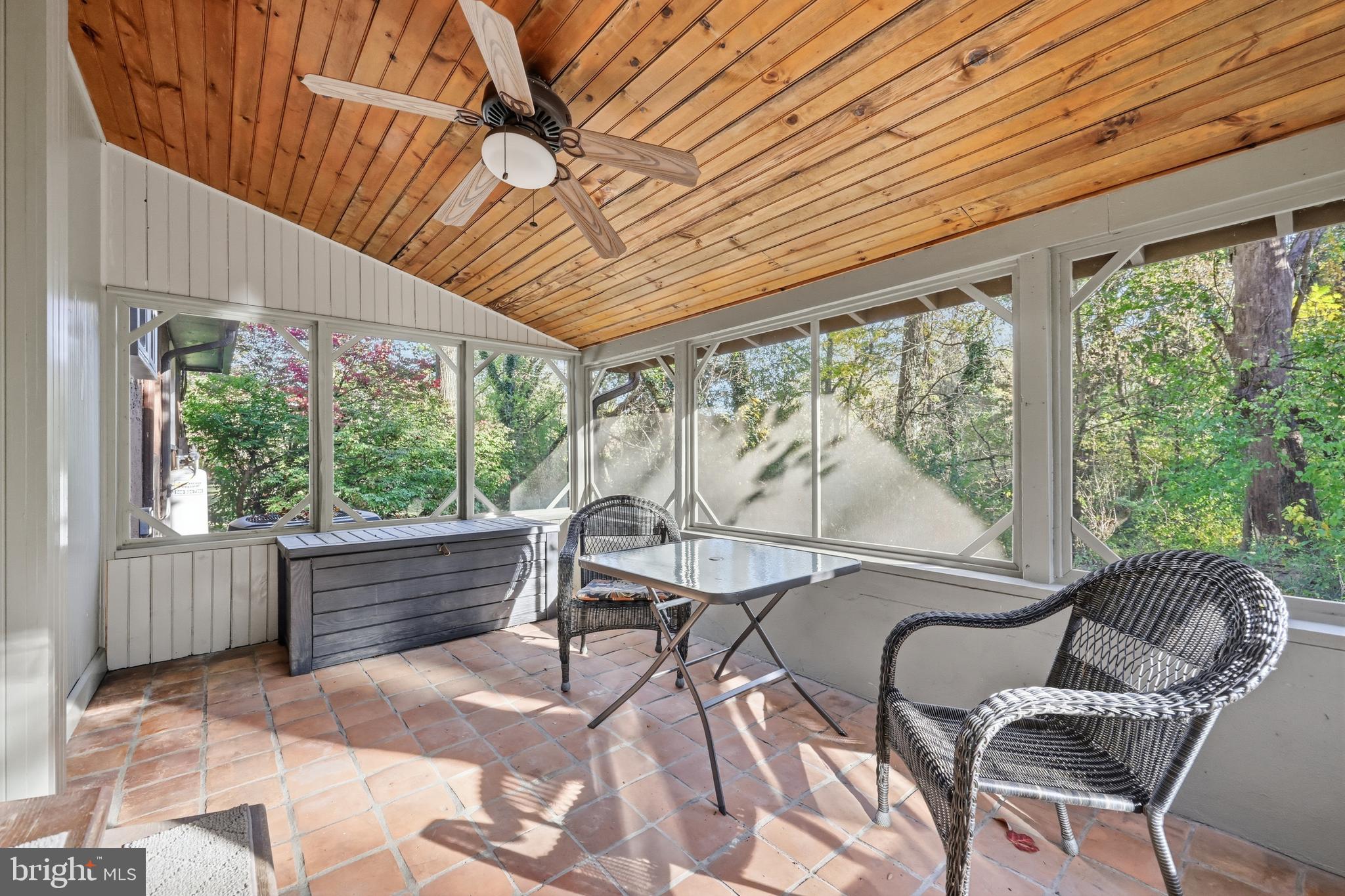 NEW HOPE HILLS - Residential