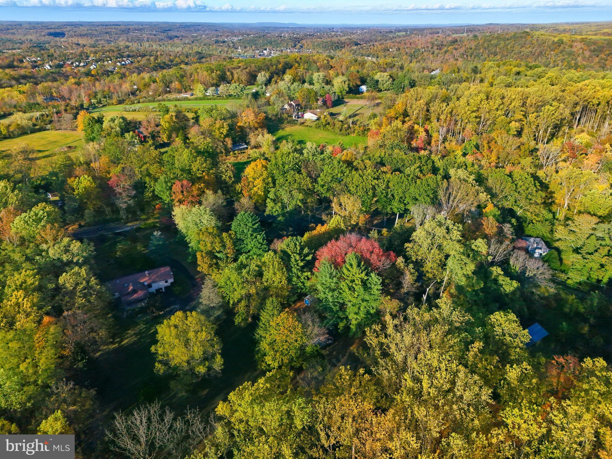 NEW HOPE HILLS - Residential
