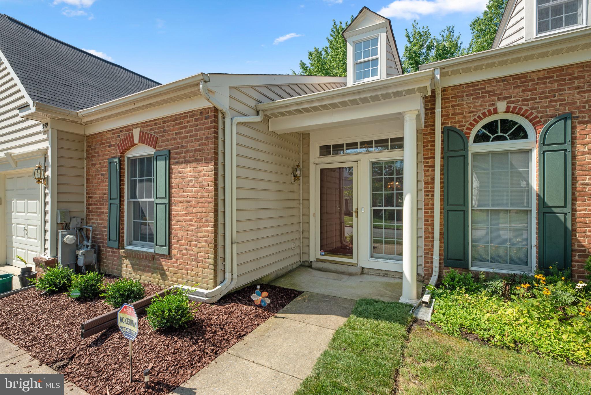 359 SOUTHPORT DRIVE