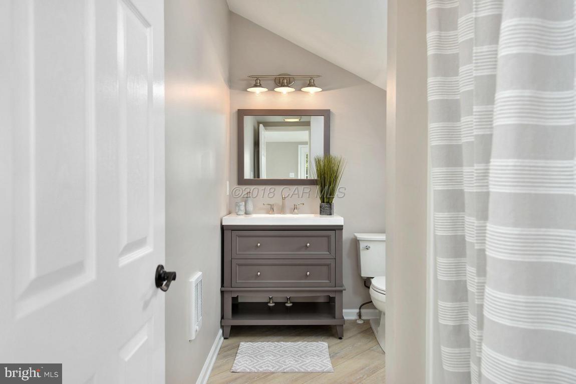 CAINE KEYS II - Residential