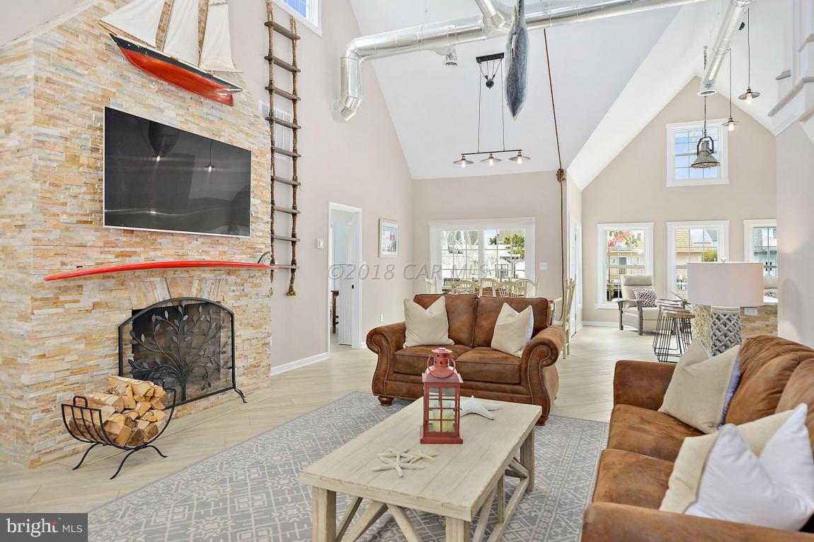 CAINE KEYS II - Residential