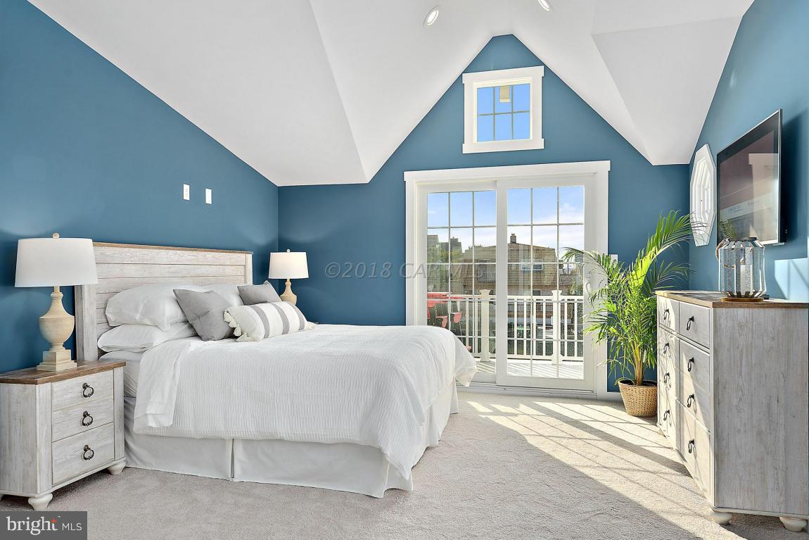 CAINE KEYS II - Residential