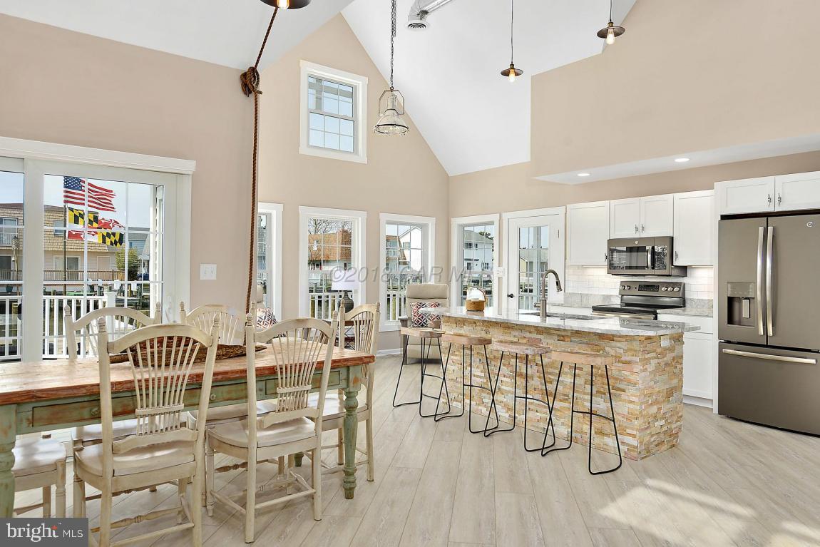 CAINE KEYS II - Residential