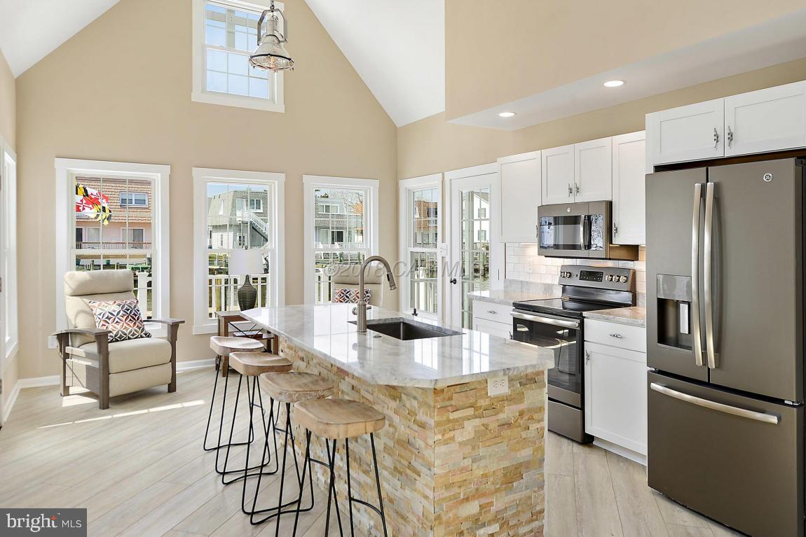 CAINE KEYS II - Residential