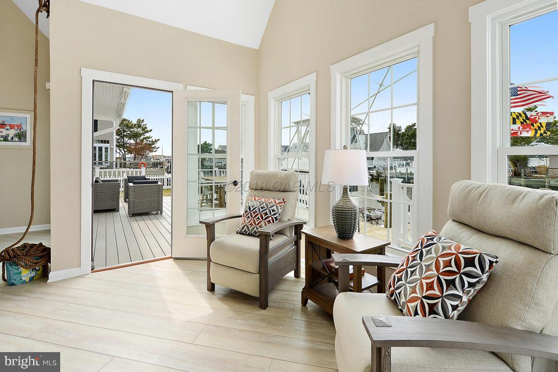 CAINE KEYS II - Residential