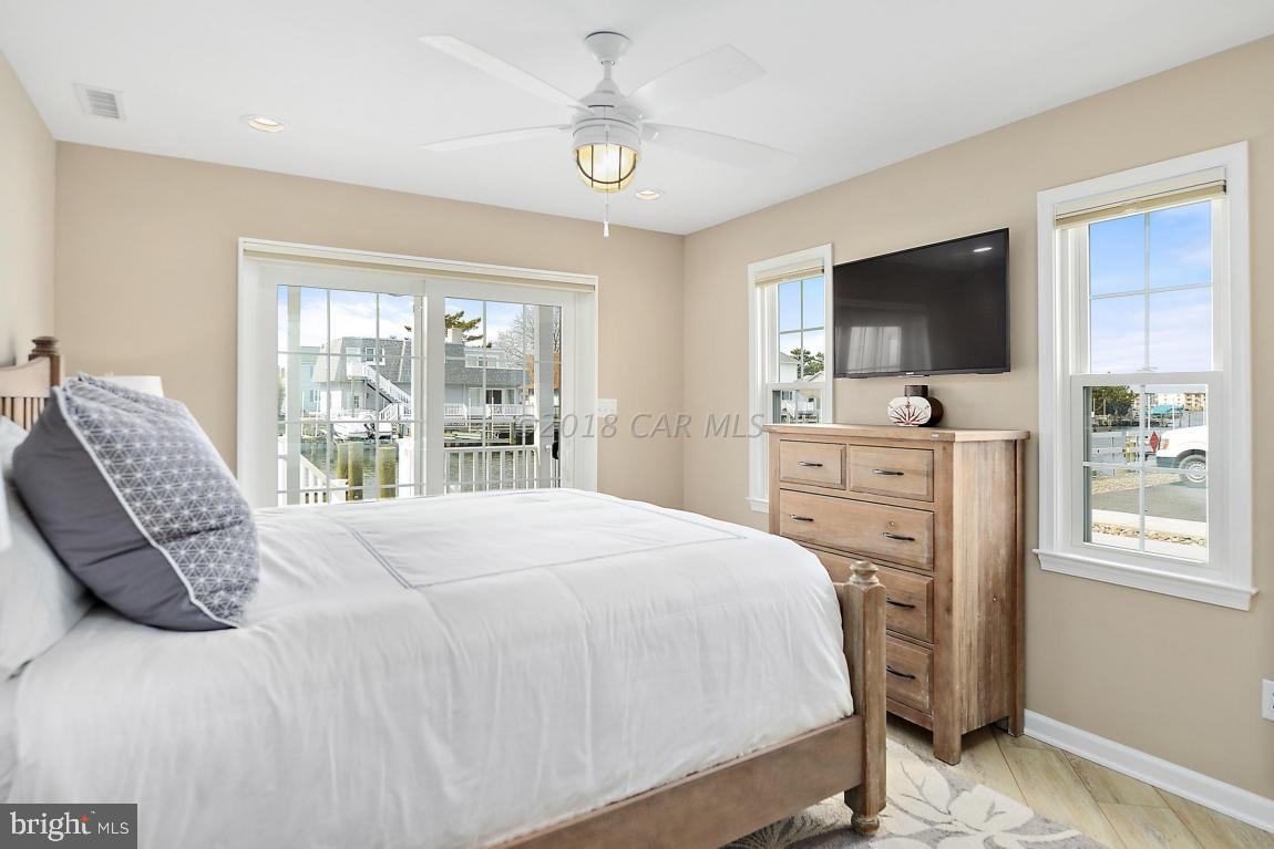 CAINE KEYS II - Residential