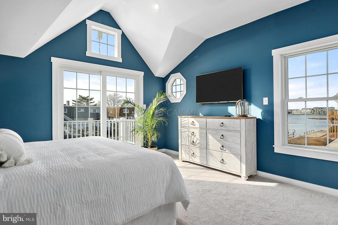 CAINE KEYS II - Residential