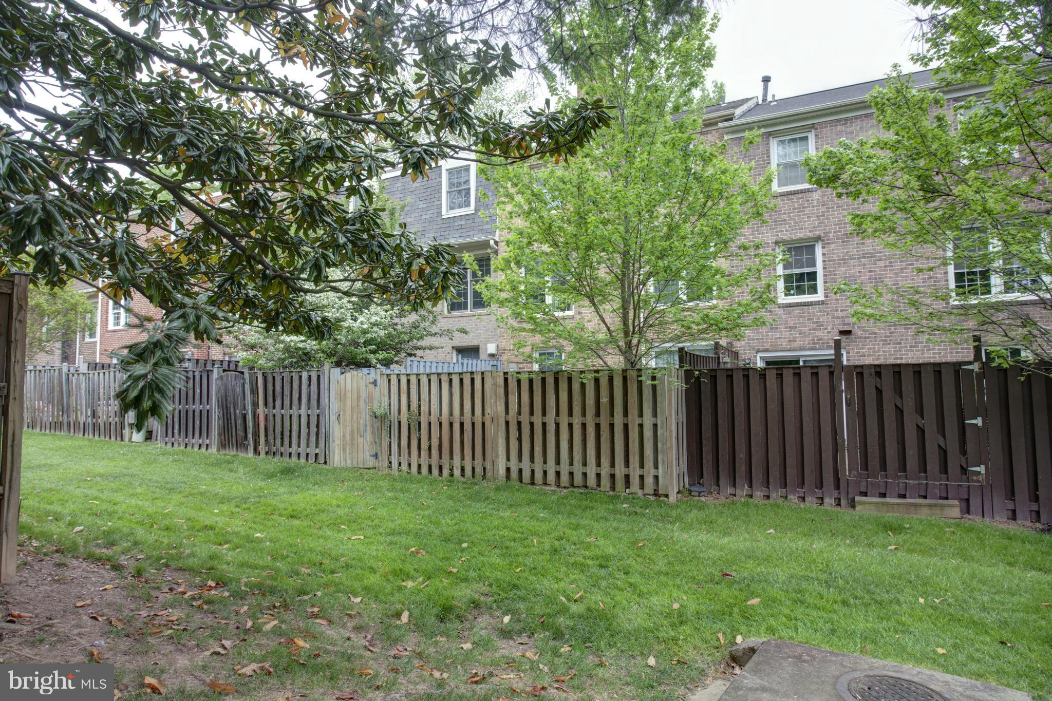 LAFAYETTE PARK WEST - Residential