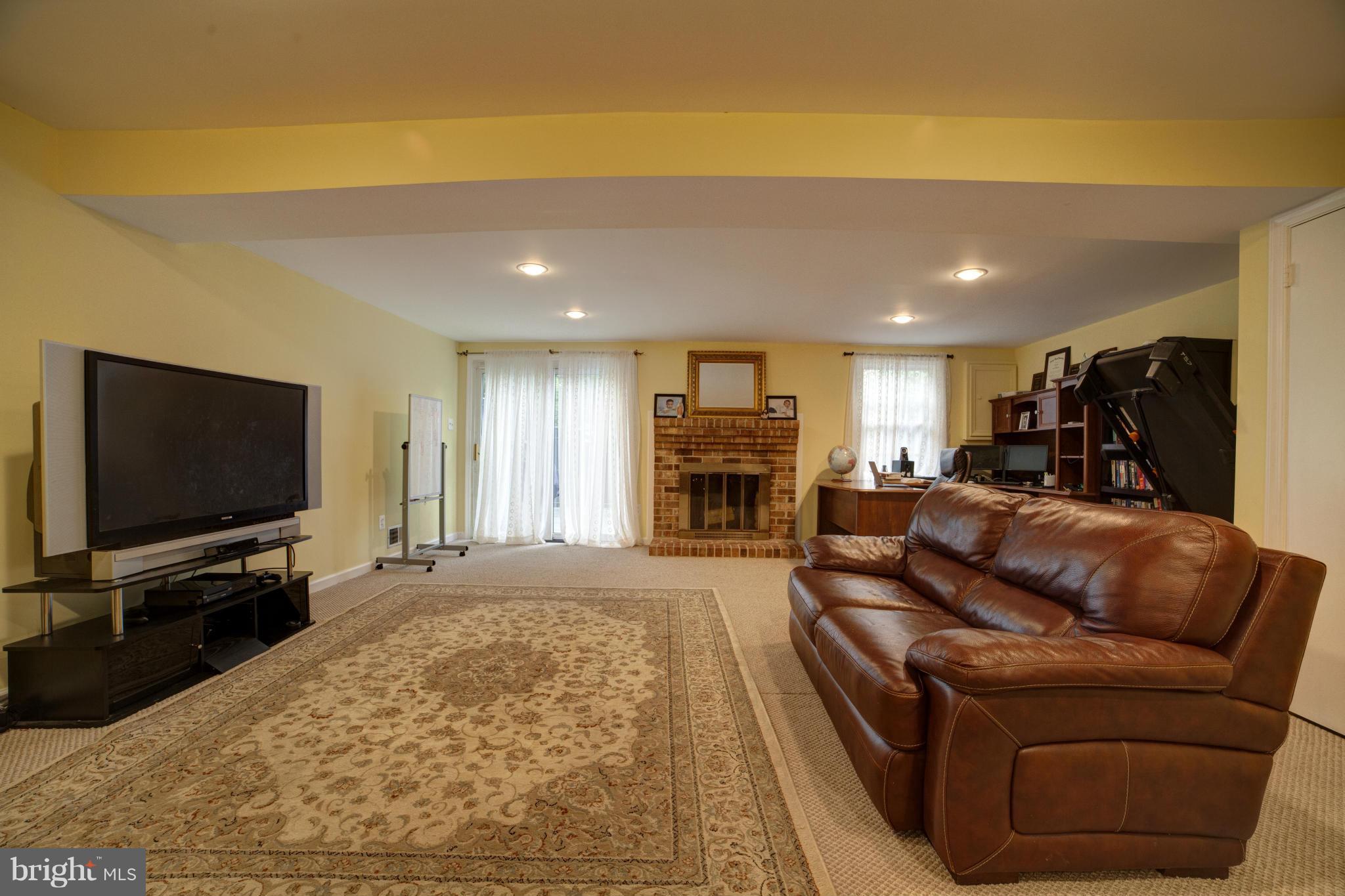 LAFAYETTE PARK WEST - Residential