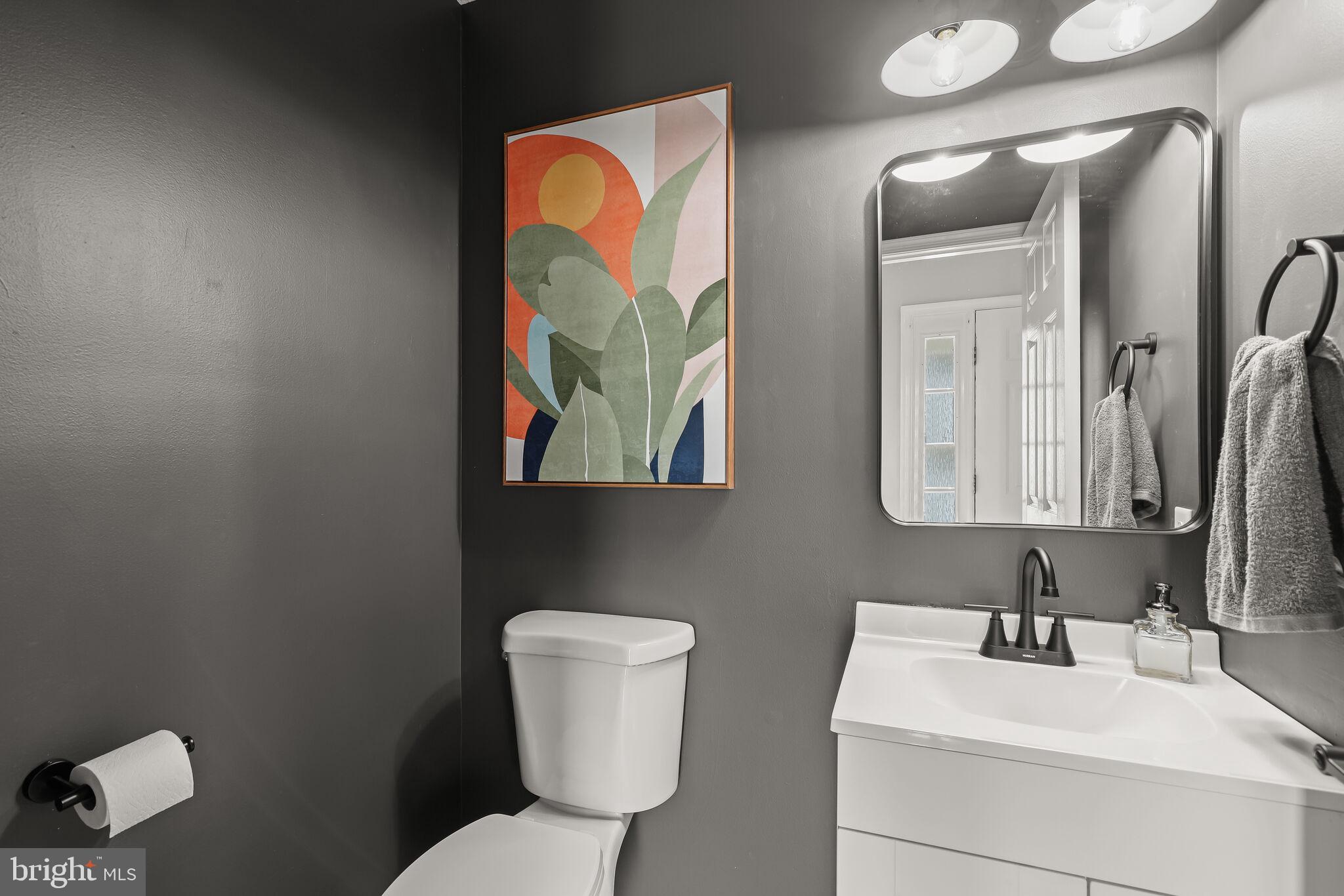 CONSTANT FRIENDSHIP - Residential