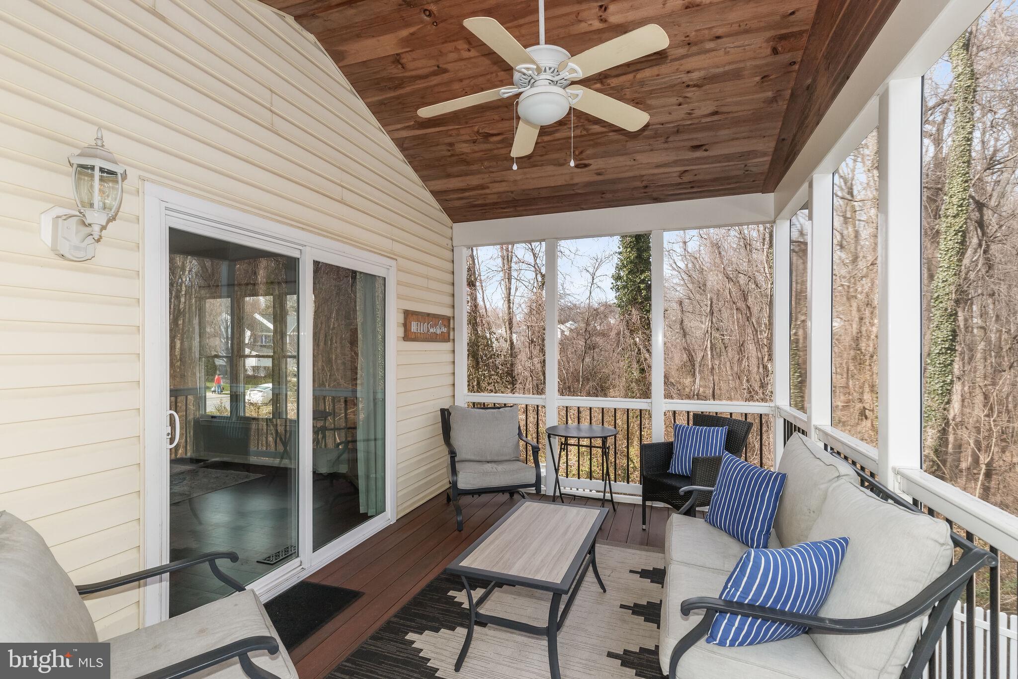 CONSTANT FRIENDSHIP - Residential