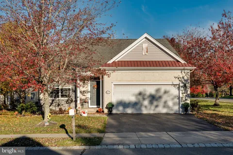 2 Mayport Lane, Barnegat, NJ MLS: NJOC2038112