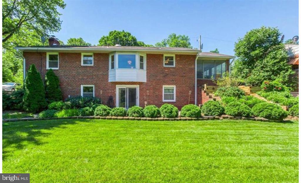 MARTINS WOODS - Residential Lease