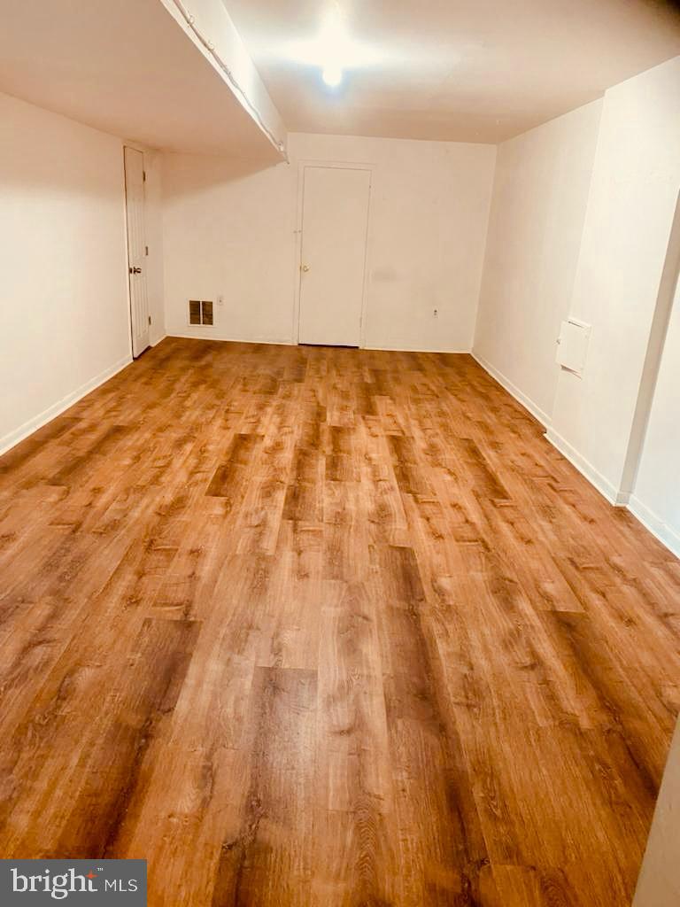 MARTINS WOODS - Residential Lease