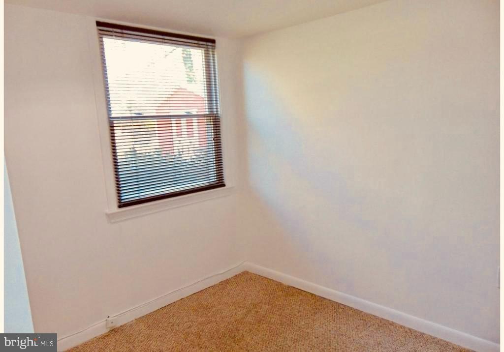 MARTINS WOODS - Residential Lease