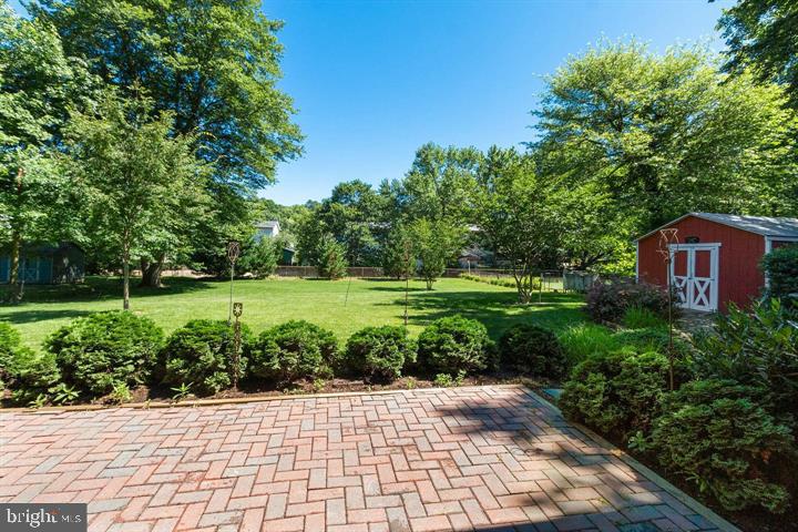 MARTINS WOODS - Residential Lease