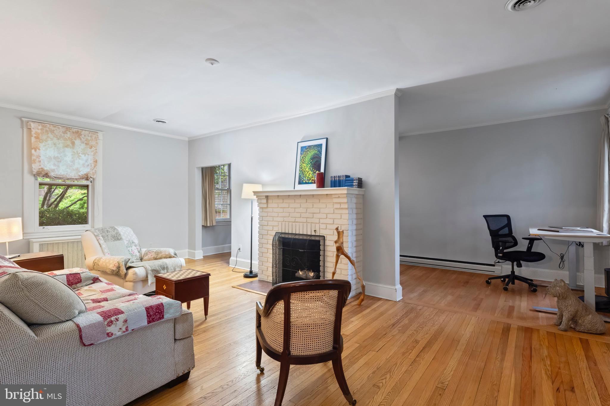 ROLAND PARK - Residential