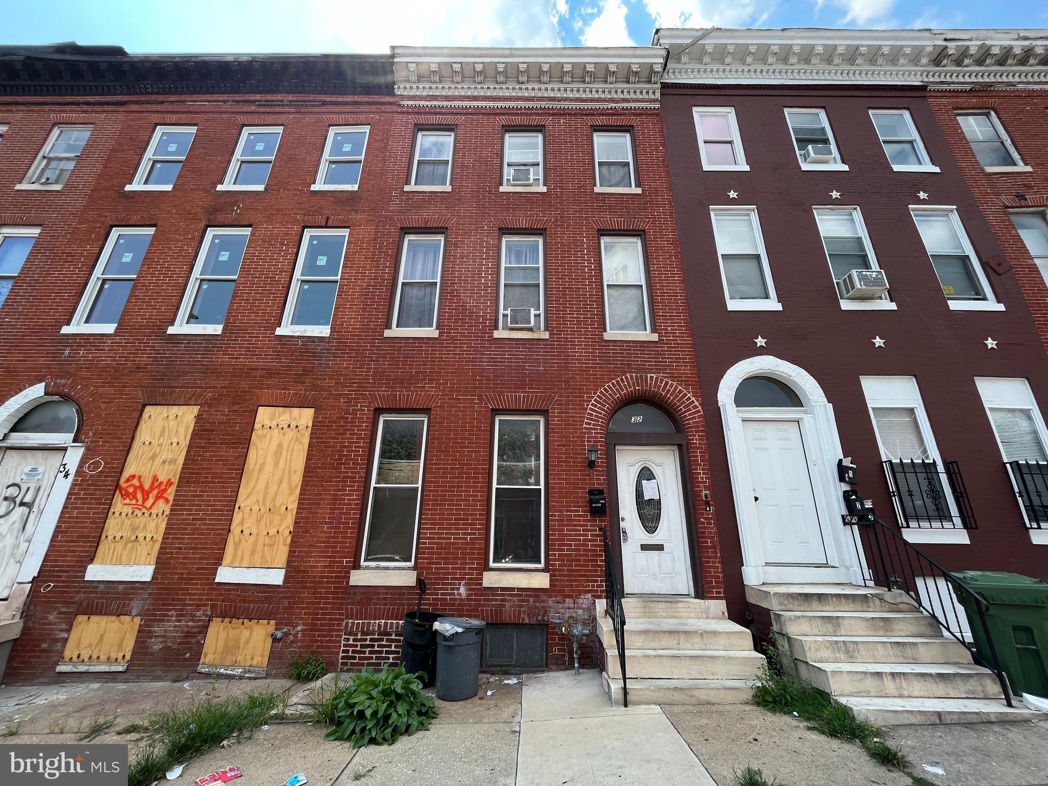 ONLINE AUCTION: Bidding begins 08/11/2025 @ 10:00 AM. Bidding ends 08/13/2025 @ 6:40 PM. List Price is Suggested Opening Bid. Located in the Carrollton Ridge neighborhood, this brick townhouse, built around 1920 is set up as two units. Within the area, residents have easy access to Carroll Park, which includes the public Carroll Park Golf Course and green open spaces, as well as nearby shopping at Westside Shopping Center and Mount Clare Junction retail hubs. Major traffic access comes via Wilkens Avenue (US Route 1) just a few blocks away, which connects conveniently to I‑95 and downtown Baltimore. The area blends historic urban character with access to parks, recreational amenities, shopping, and key roadways. This property is vacant. Deposit: $7,500.