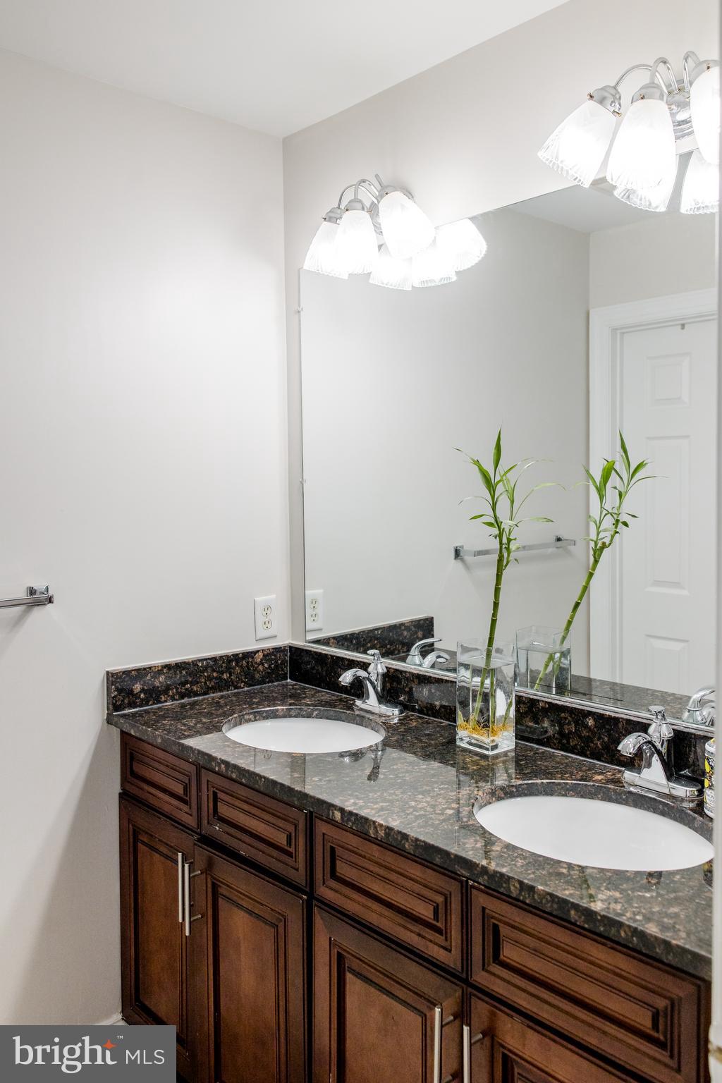 FAIRWOOD - Residential Lease