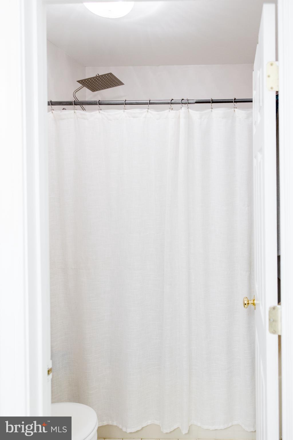 FAIRWOOD - Residential Lease