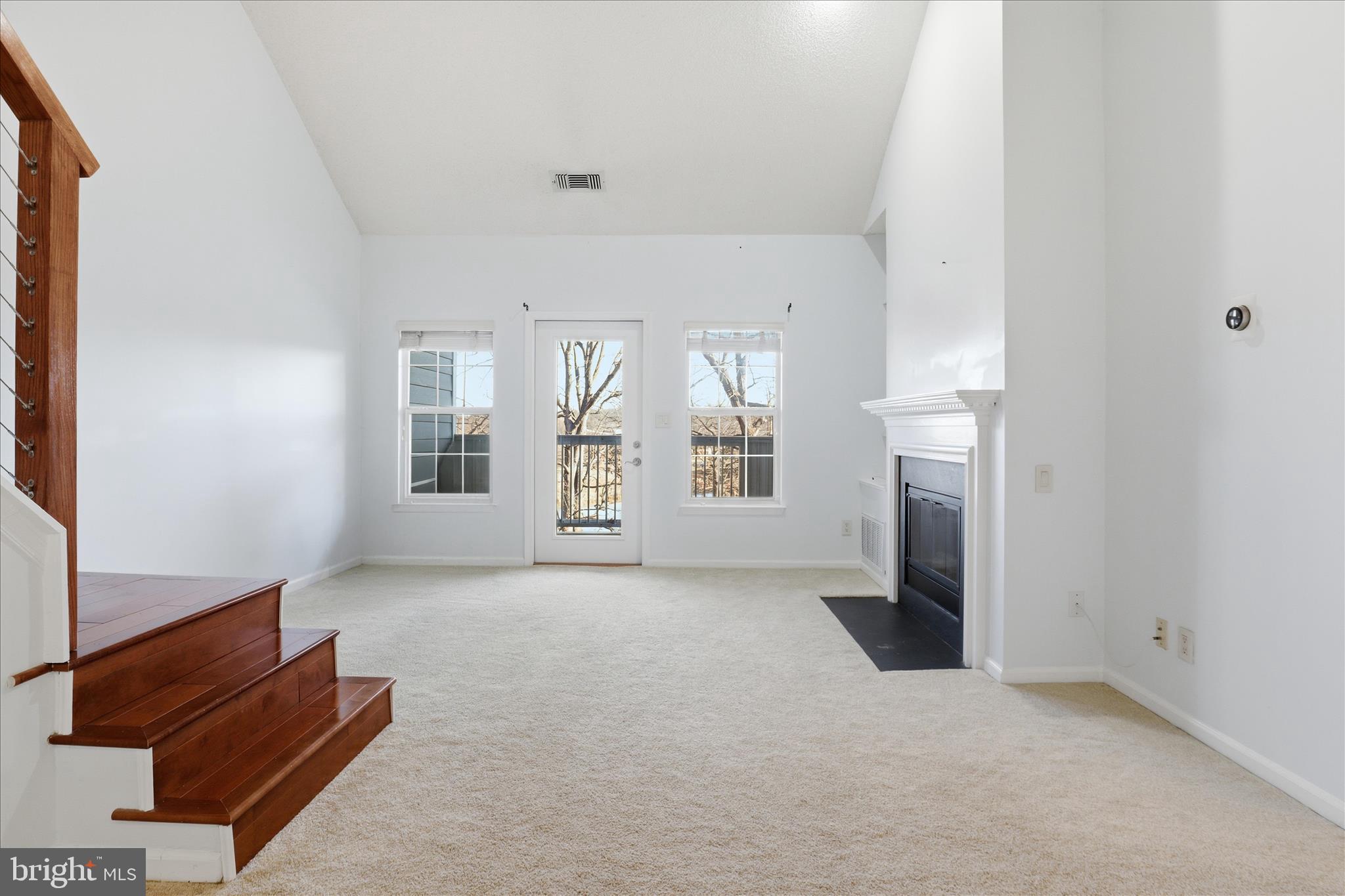 RESTON TOWN CENTER - Residential