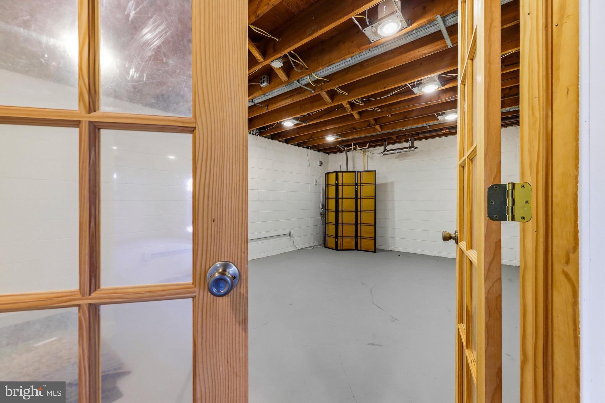 GOSHEN ESTATES - Residential