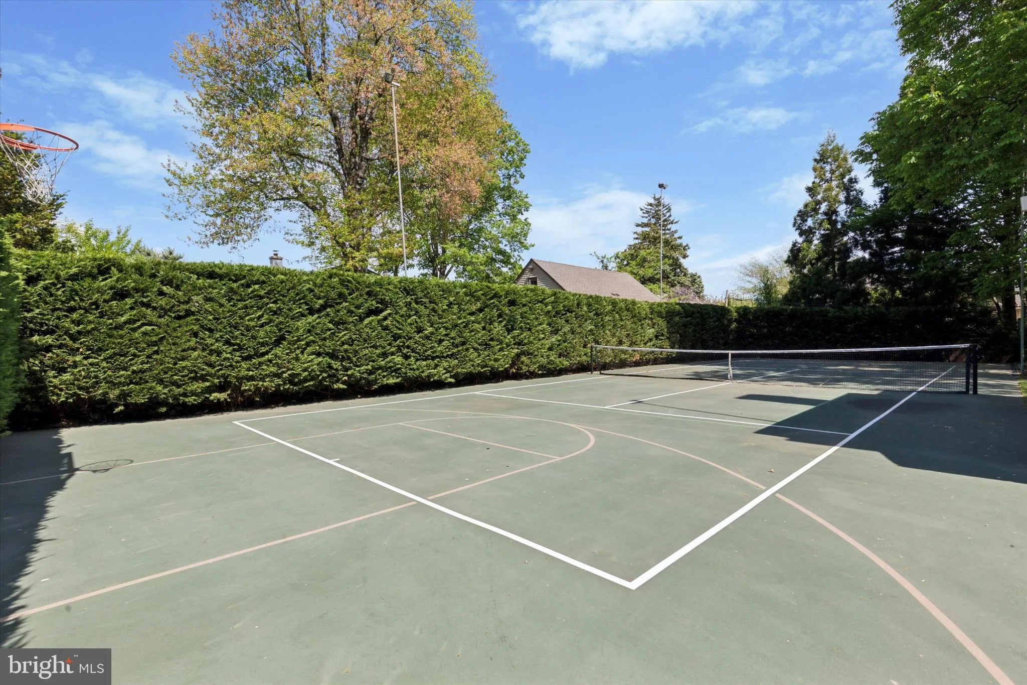 Wyndmoor, Pennsylvania 19038, United States, 6 Bedrooms Bedrooms, ,5 BathroomsBathrooms,Residential,Pending,122196