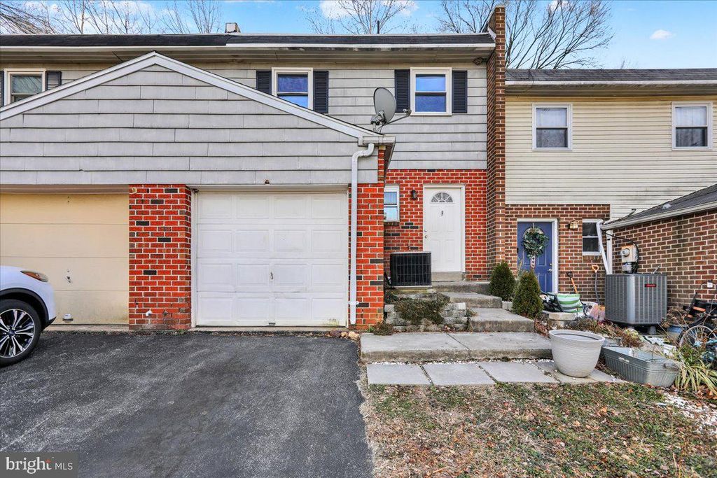 Photo of 1118 Fox Run, READING, PA 19606 (MLS # PABK2067172)