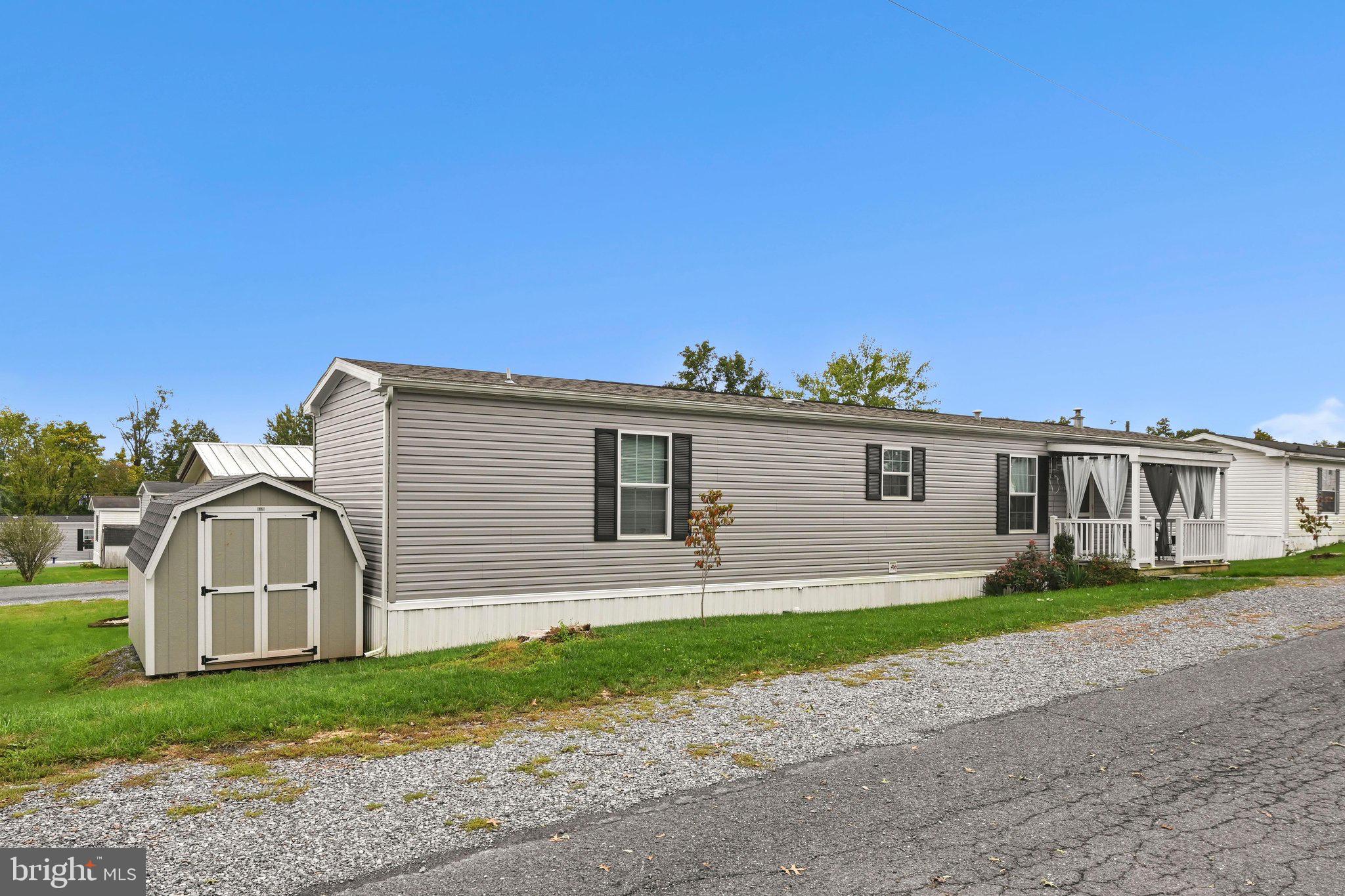 1395 BOWMANSVILLE ROAD 17