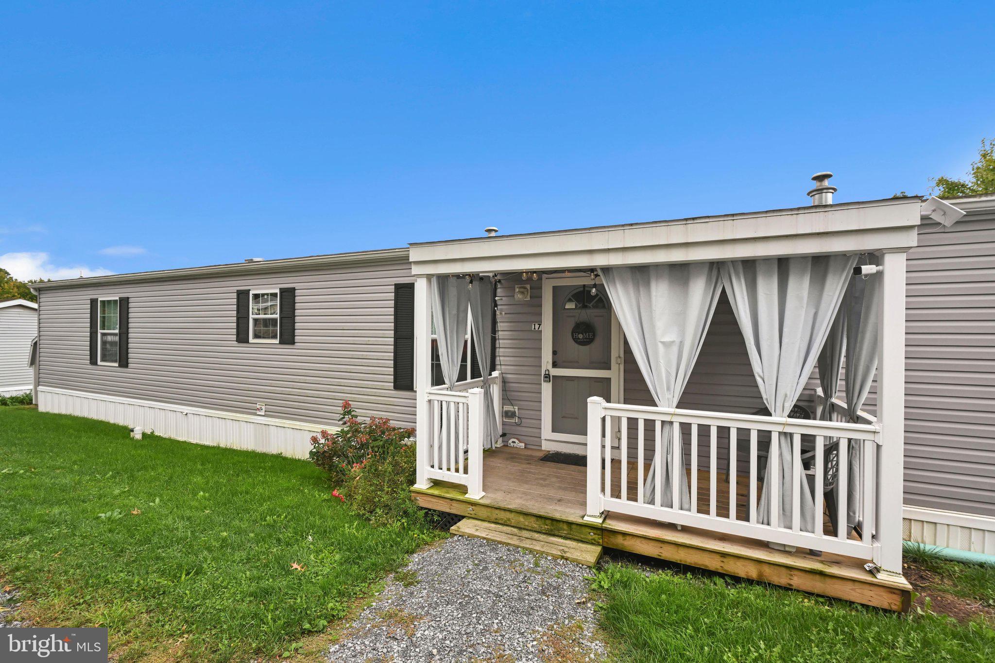 1395 BOWMANSVILLE ROAD 17