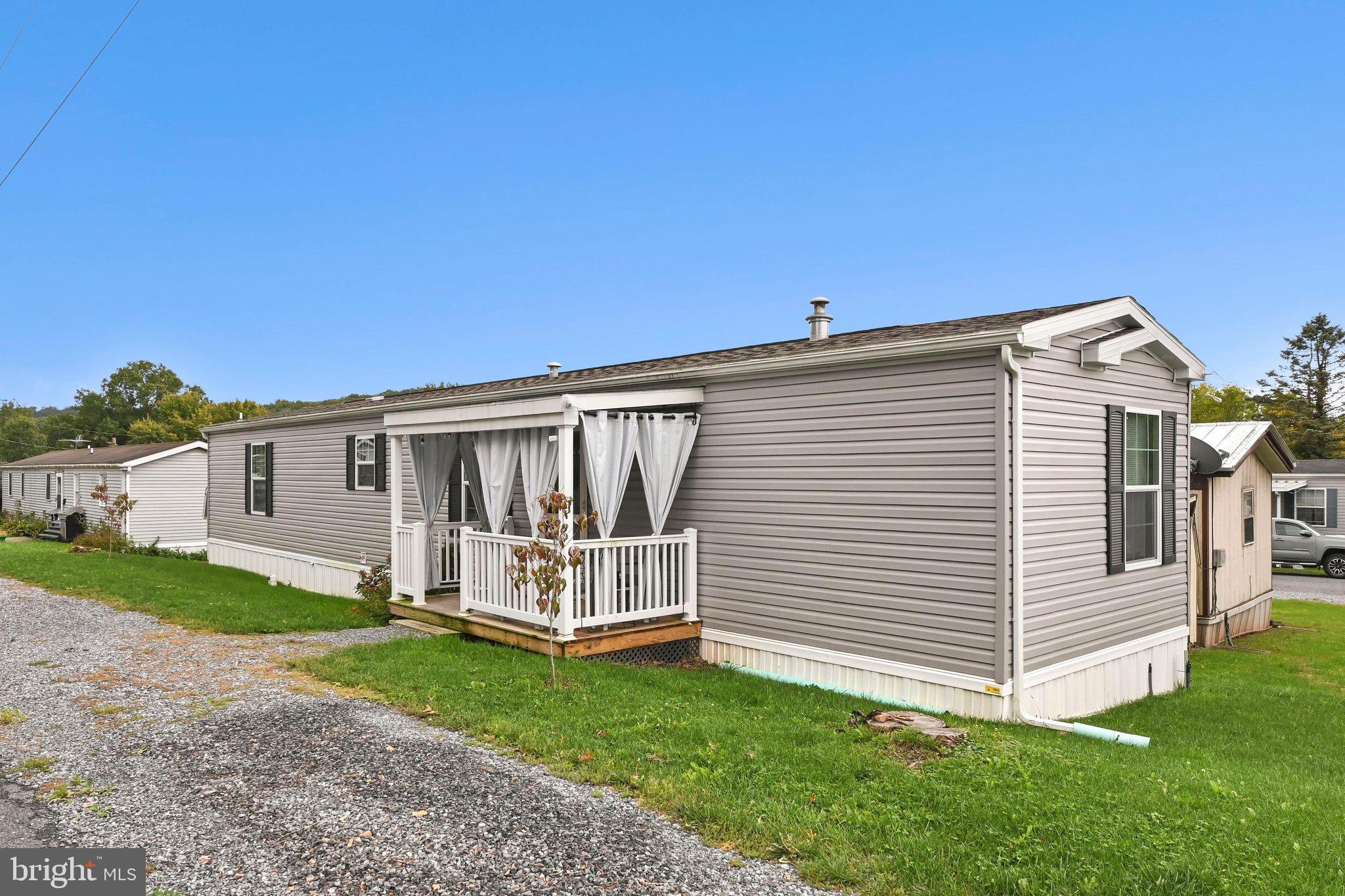 1395 BOWMANSVILLE ROAD 17