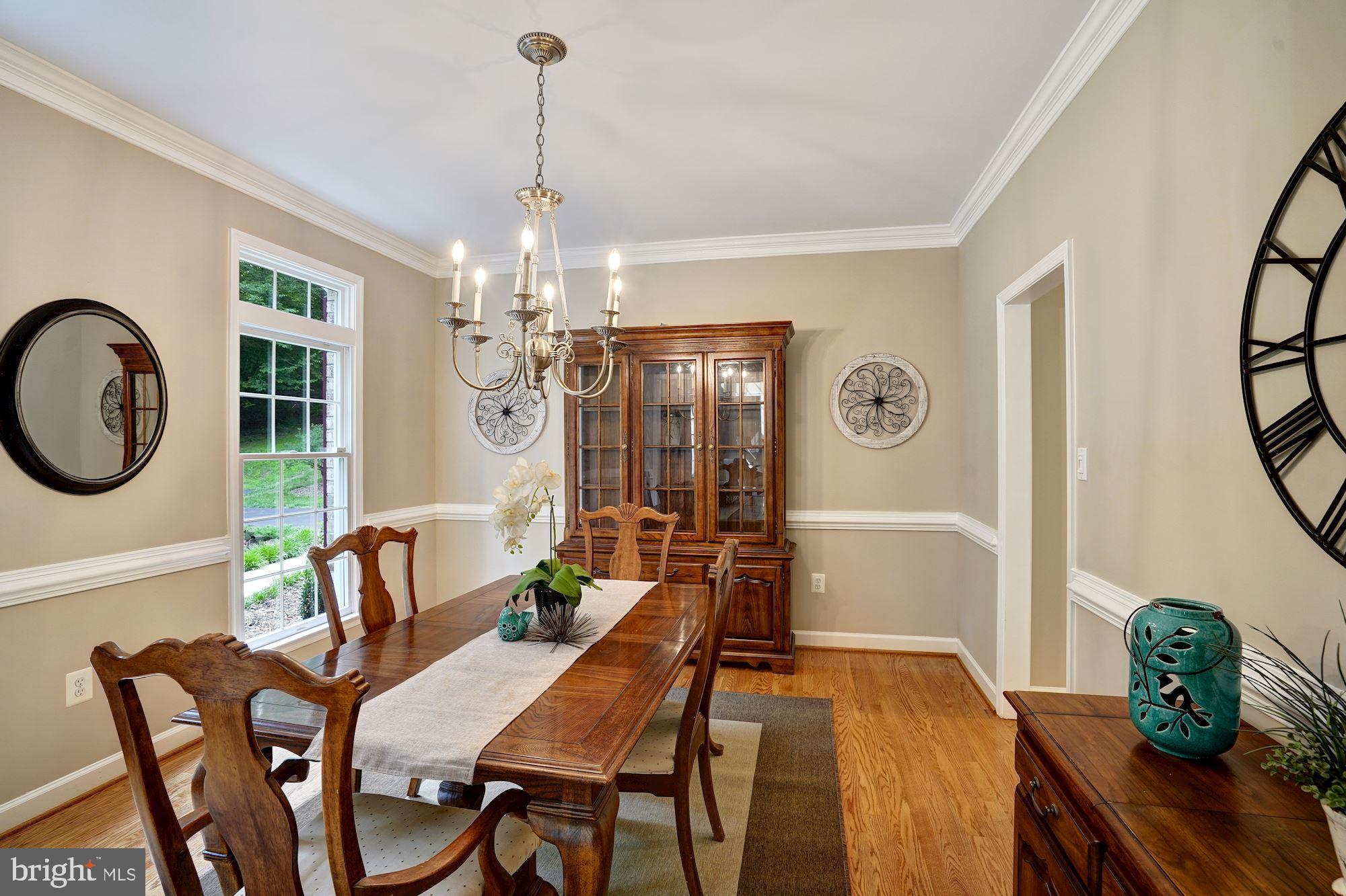 JAMISONS WOODS - Residential