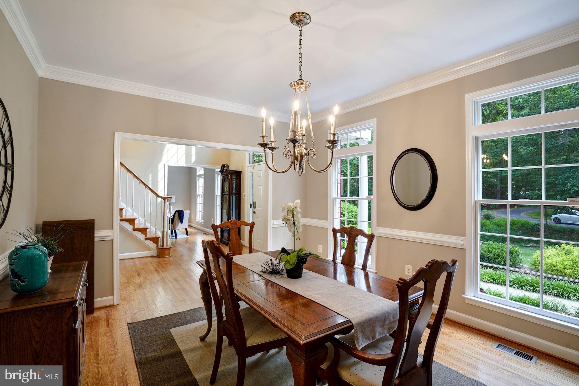 JAMISONS WOODS - Residential