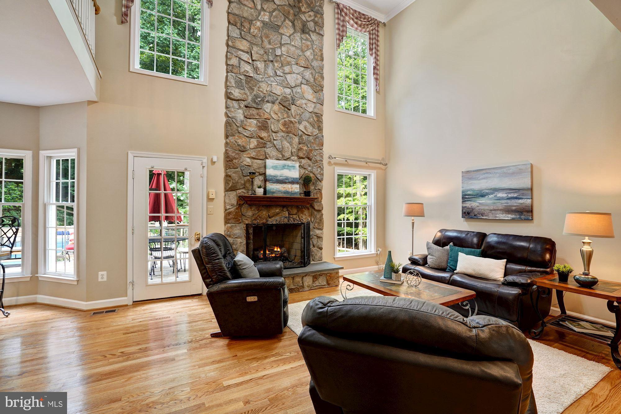 JAMISONS WOODS - Residential