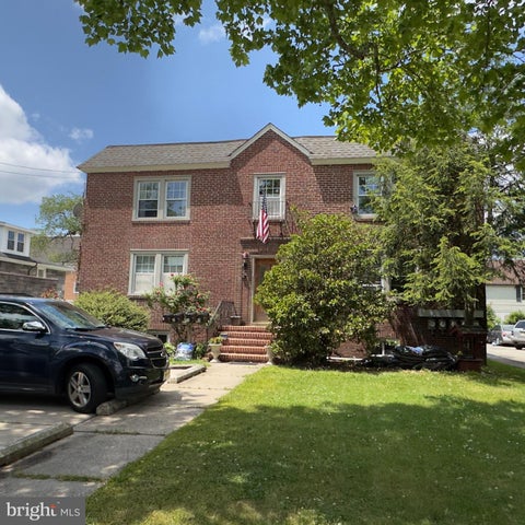 Condo For Rent - 29 E Cuthbert Boulevard #1<br/> HADDON TOWNSHIP, NJ 08108