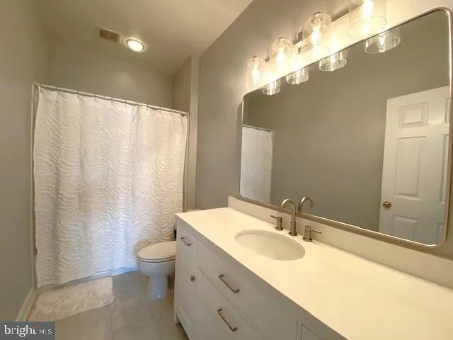 Perkasie, Pennsylvania 18944, United States, 4 Bedrooms Bedrooms, ,4 BathroomsBathrooms,Residential,Pending,193963