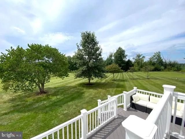 Perkasie, Pennsylvania 18944, United States, 4 Bedrooms Bedrooms, ,4 BathroomsBathrooms,Residential,Pending,193963