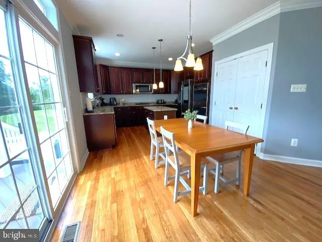 Perkasie, Pennsylvania 18944, United States, 4 Bedrooms Bedrooms, ,4 BathroomsBathrooms,Residential,Pending,193963