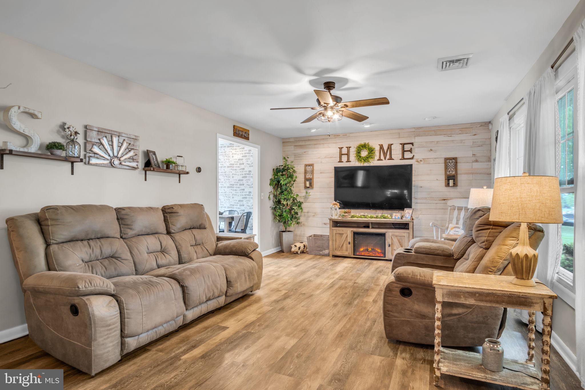 2181 LONG LANE