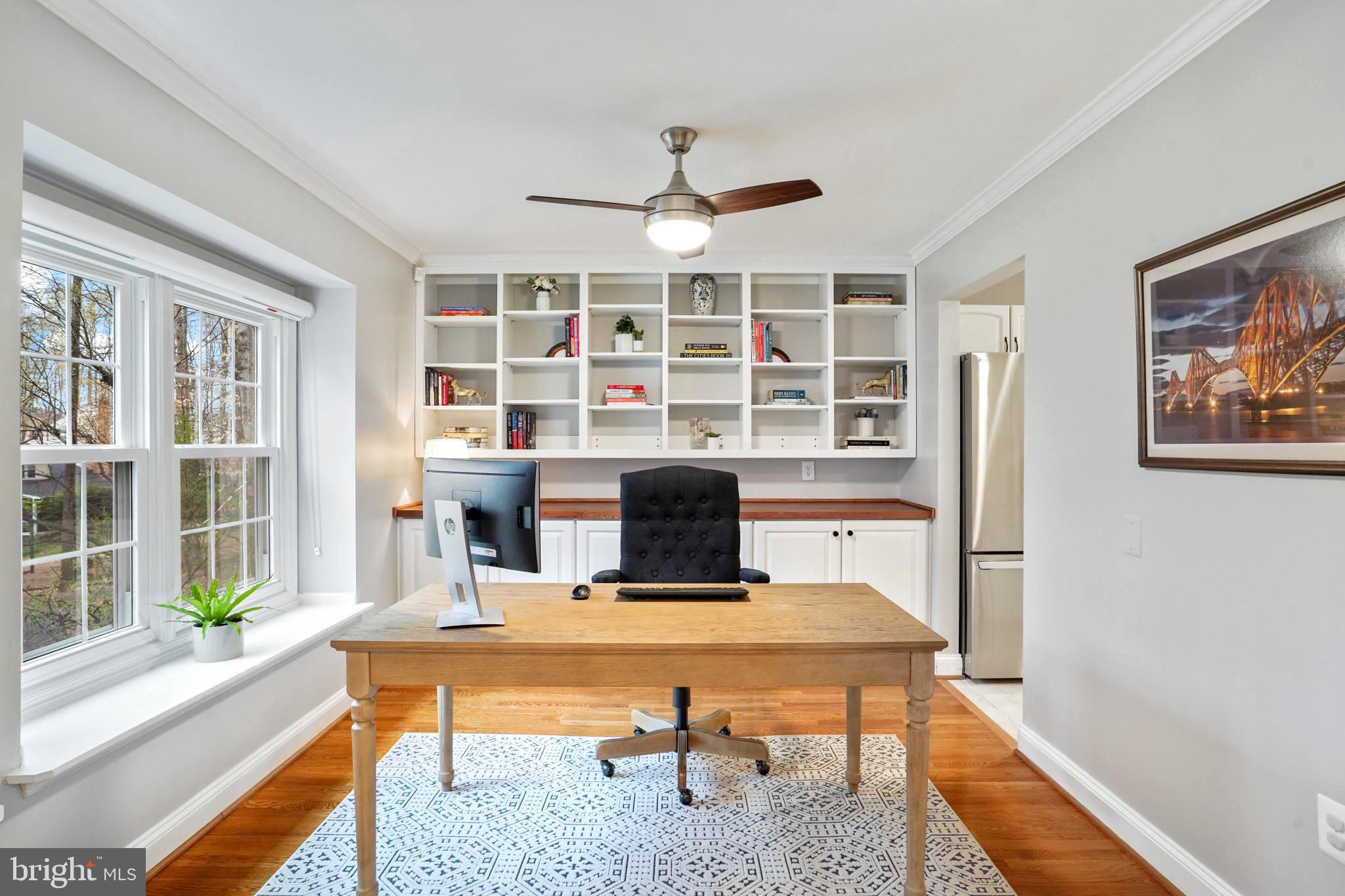 BURKE CENTRE - Residential