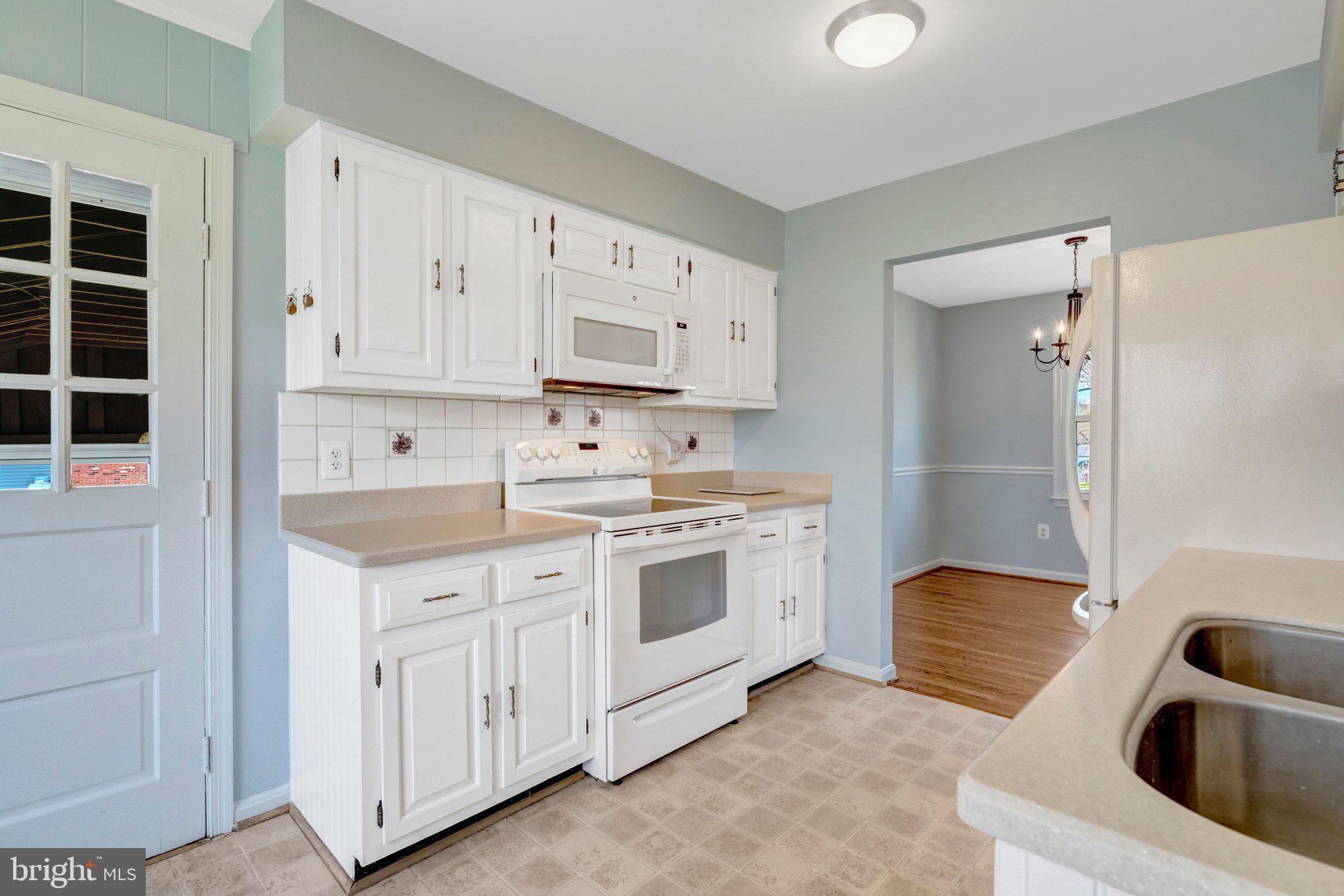 HAYMARKET TOWN - Residential