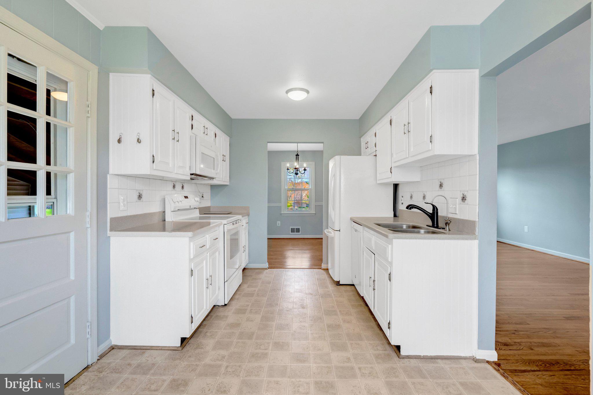 HAYMARKET TOWN - Residential