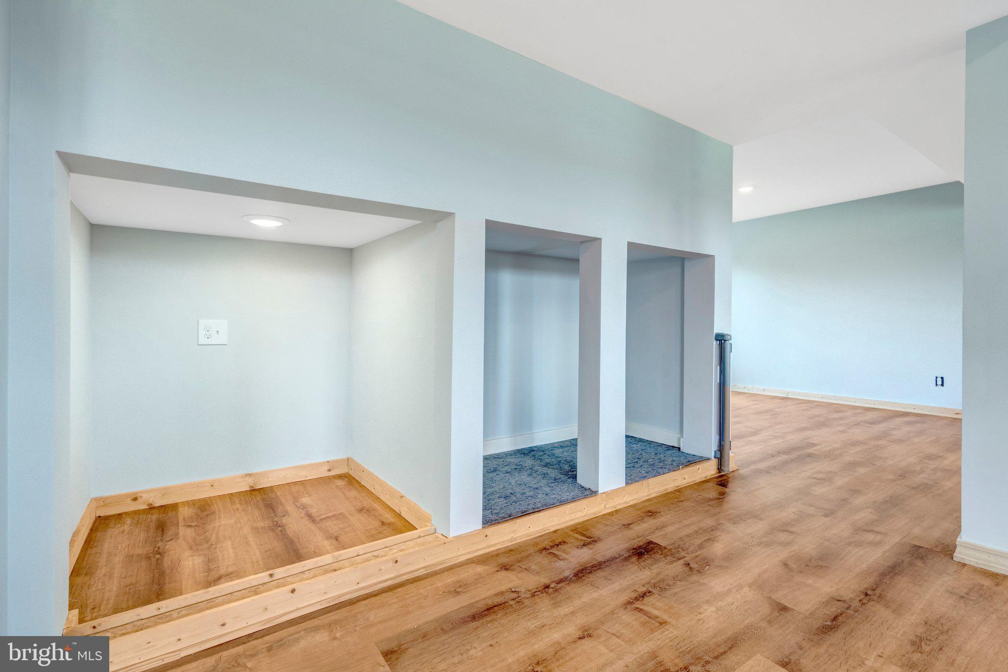 HAYMARKET TOWN - Residential