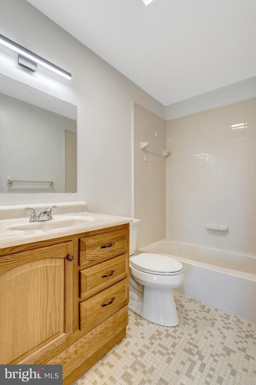 HAYMARKET TOWN - Residential