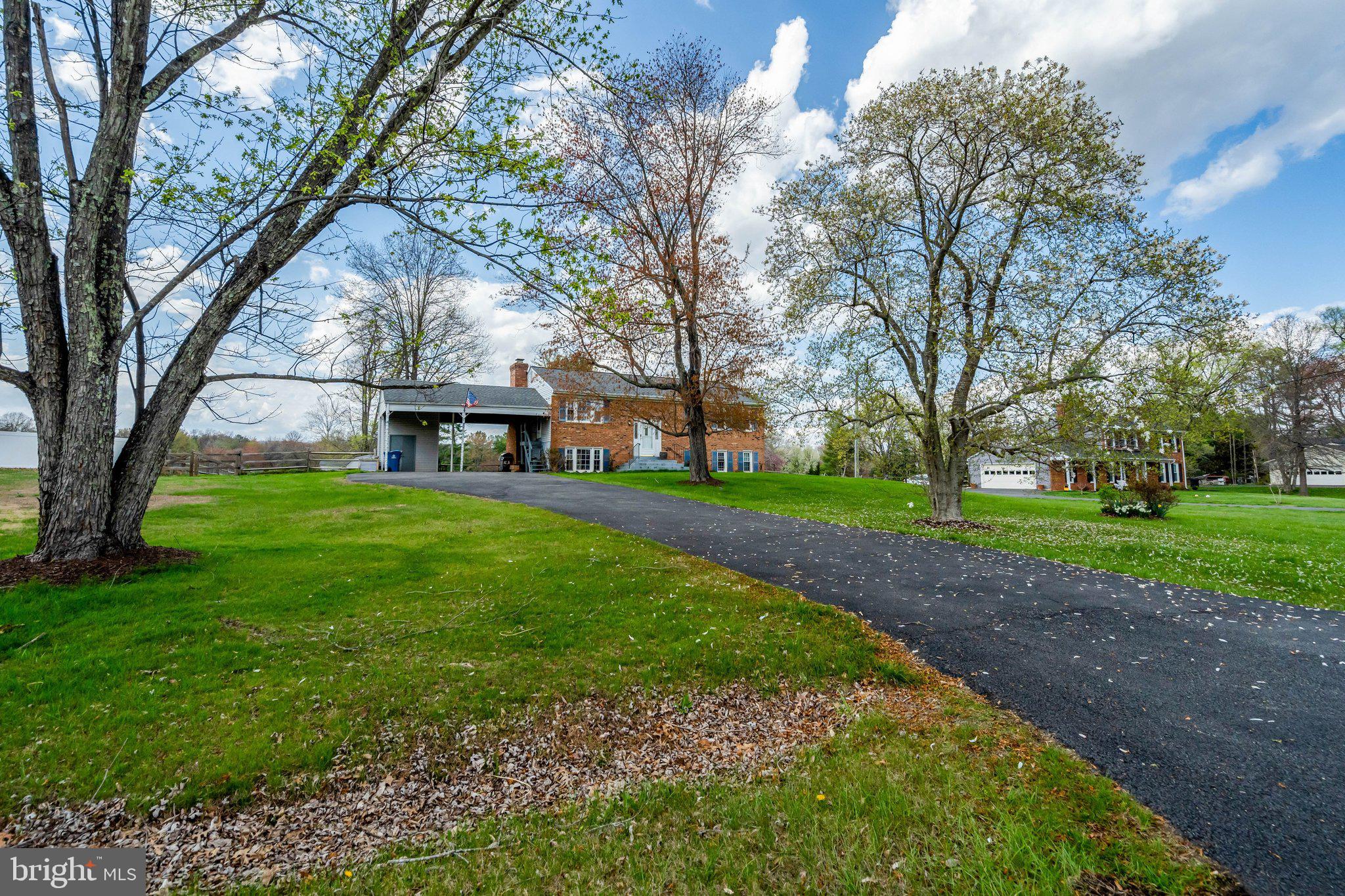 2520 LITTLE RIVER ROAD