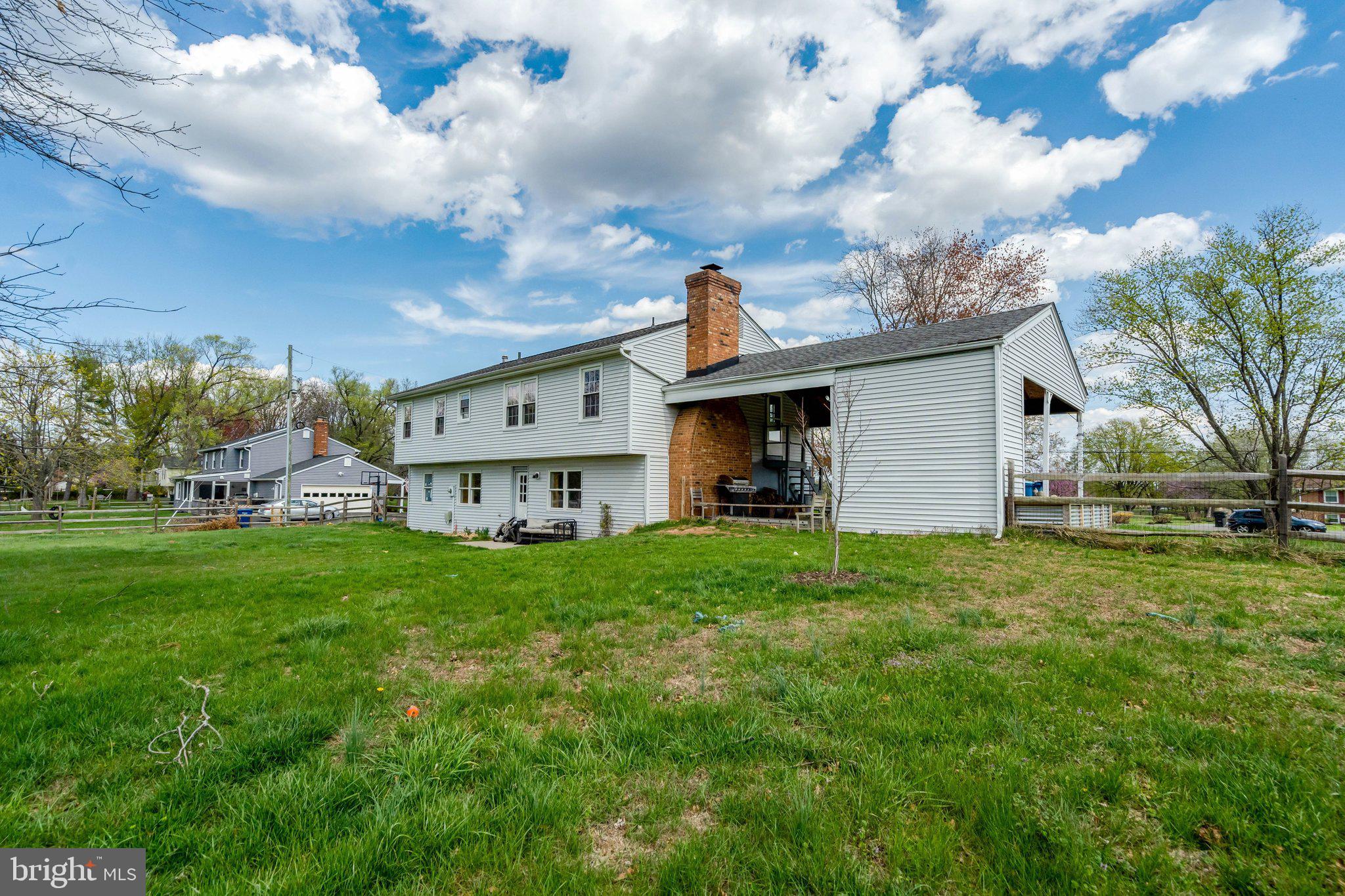 HAYMARKET TOWN - Residential