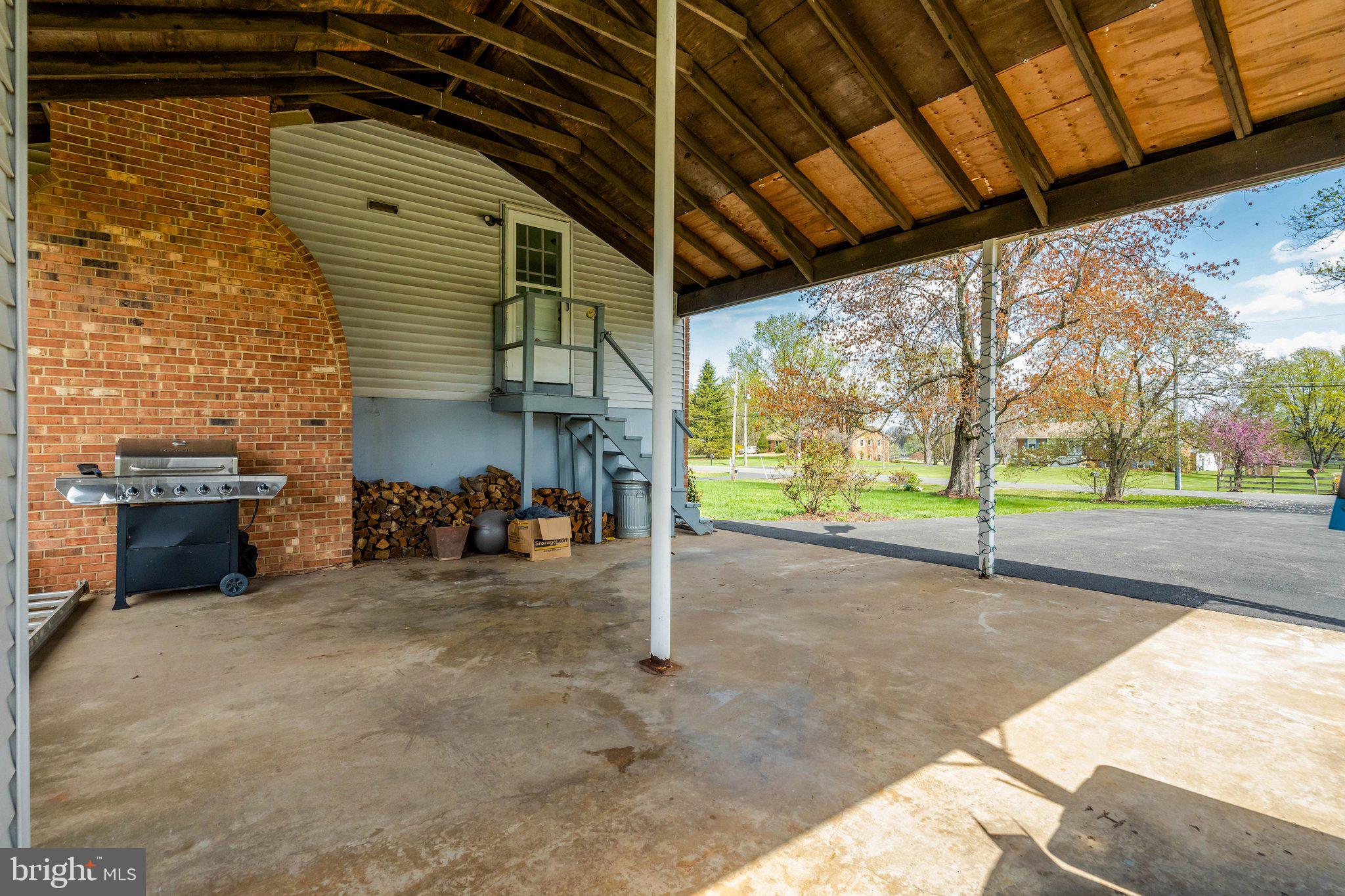 HAYMARKET TOWN - Residential