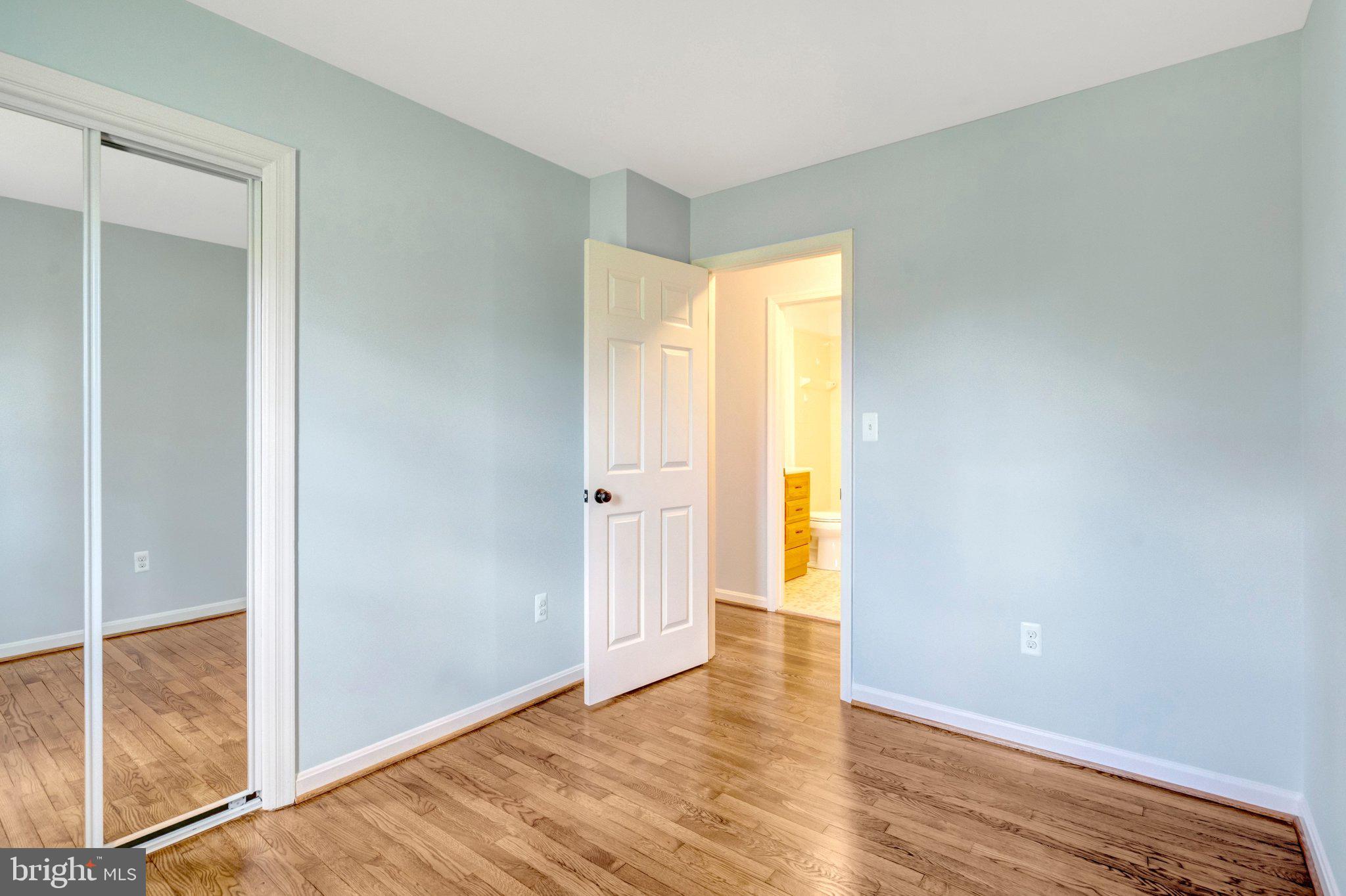 HAYMARKET TOWN - Residential