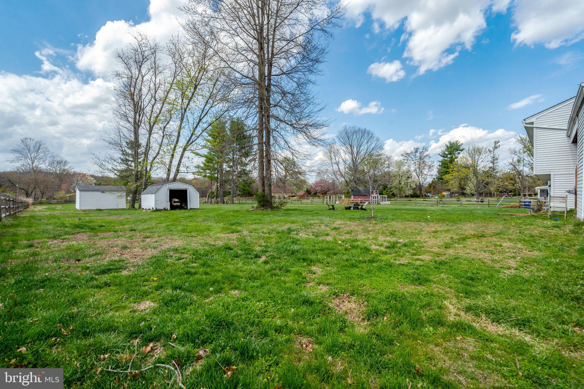 HAYMARKET TOWN - Residential
