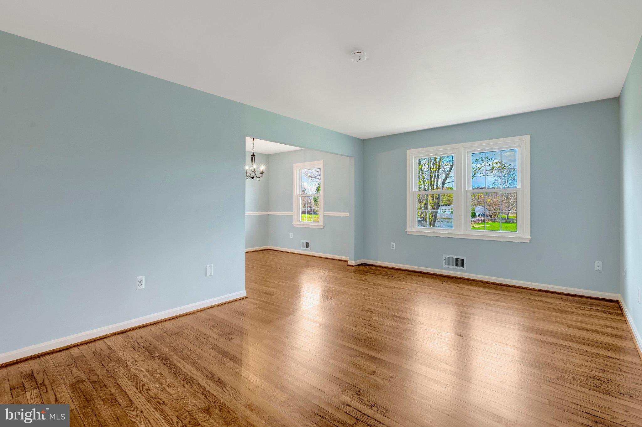 HAYMARKET TOWN - Residential